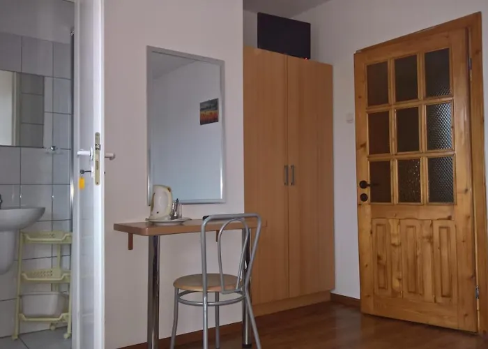 לינה וארוחת בוקר Irys