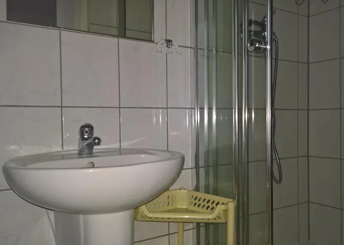 Irys לינה וארוחת בוקר וגיירסקה גורקה