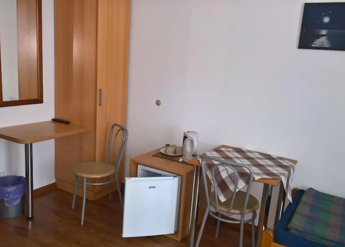 לינה וארוחת בוקר Irys